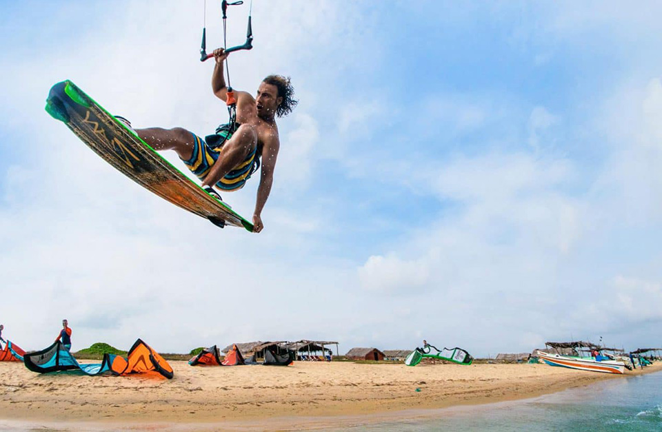 Kite Surfing Sri Lanka